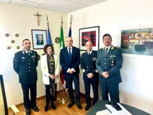 IL PREFETTO DI REGGIO CALABRIA CLARA VACCARO VISITA IL PORTO DI GIOIA TAURO