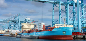 Laura Maersk bunkera