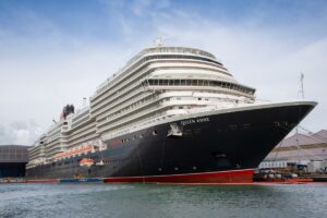 Queen Anne a Cunard 