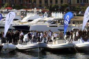 Navigare a Napoli