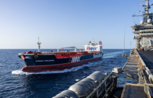 Stena Polaris e USS Harry S. Truman